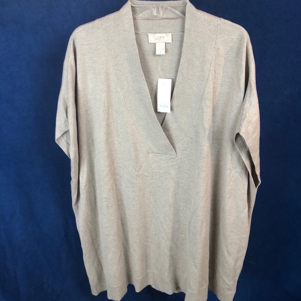 Sleeveless sweater